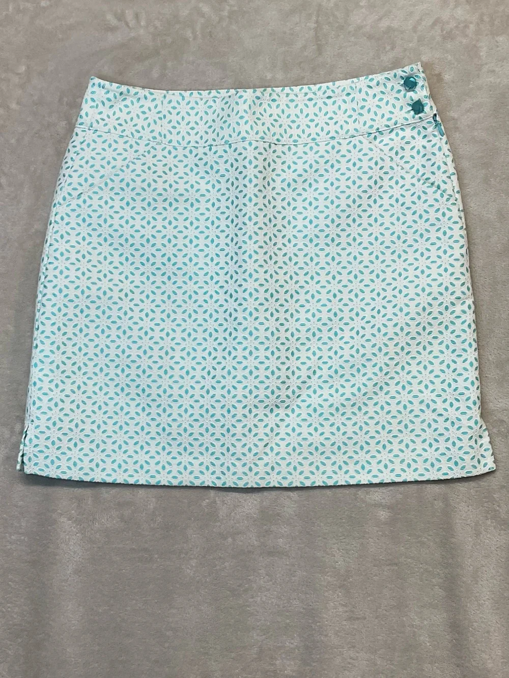 EP Pro White and Turquoise Eyelet Golf Skort Womens Sz 8